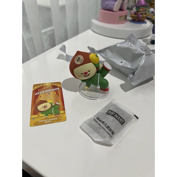 pop mart hiphop maroni dance