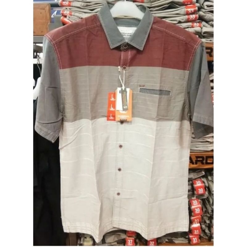 Kemeja Lengan Pendek Pria Cardinal Casual Original Mens EAKAR01123P 03B