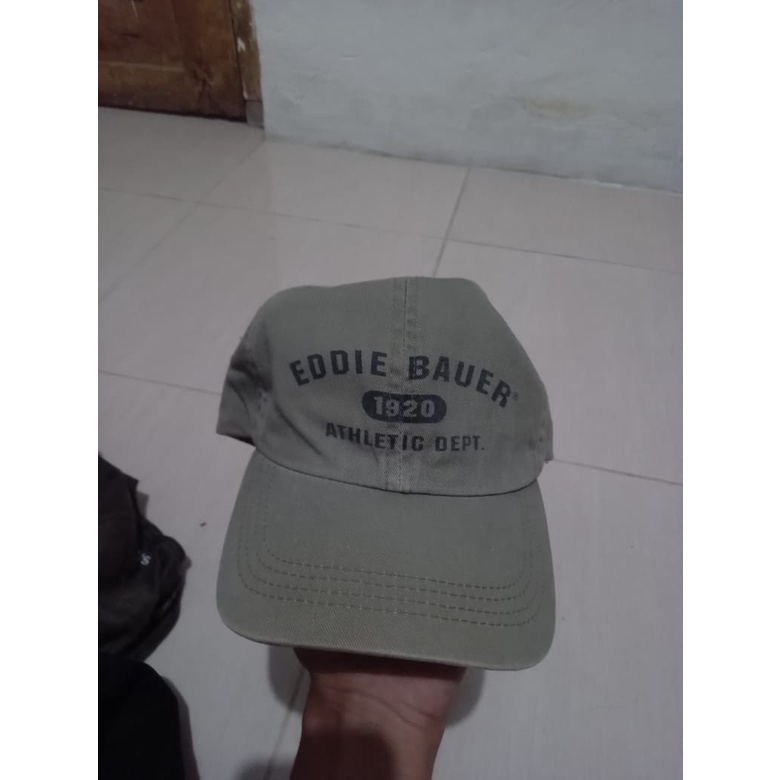 Topi Eddie Bauer