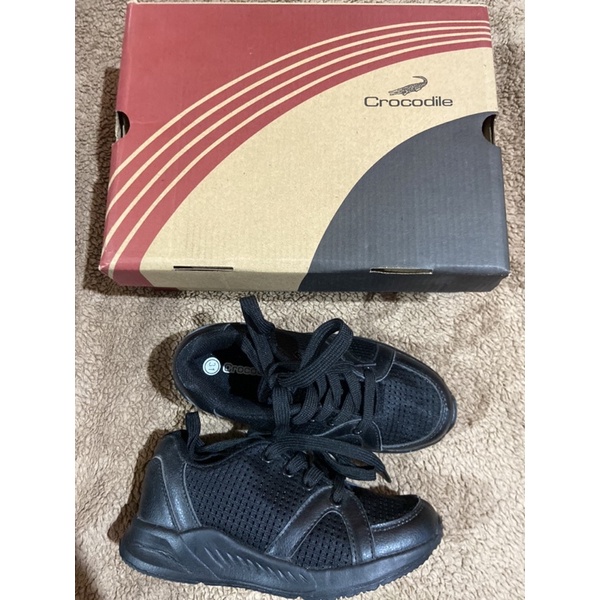 sepatu sekolah anak crocodile size 31 (BARU)