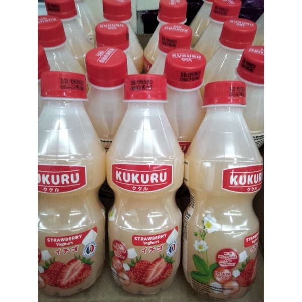 

Kukuru minuman yogurt strawberry