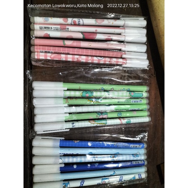 

Magic erasable bolpen/pulpen gel bisa di hapus