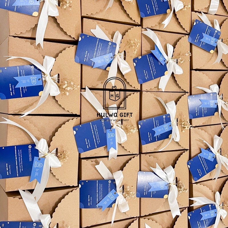 

Snack Meeting | Custome Hampers | Souvenir | Gift Set | Meeting Hampers