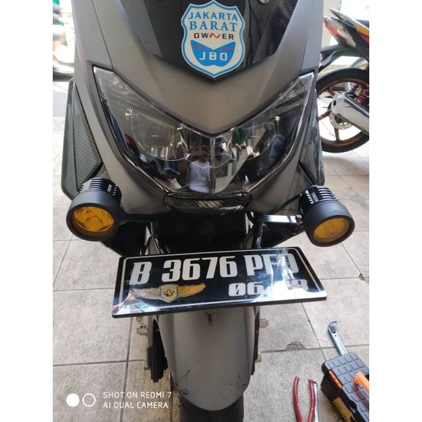 Breket Plat No Nomor Depan + dudukan lampu tembak NMAX Kumis Yamaha