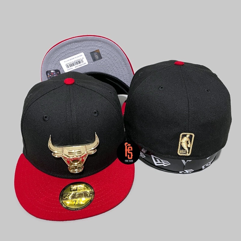 TOPI NEW ERA ORIGINAL 5950 METAL CHICAGO BULLS BLACK RED GOLD