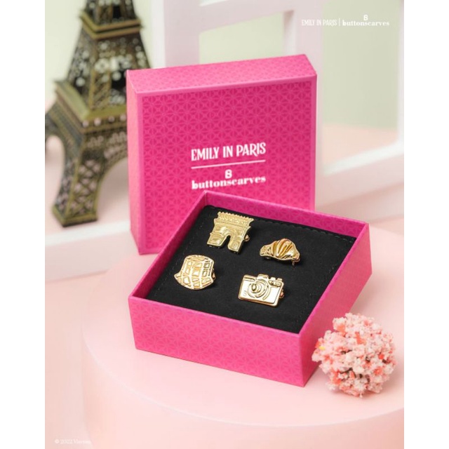 Broch emily in paris