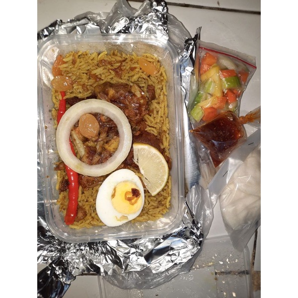 

paket beras untuk nasi biryani plus bumbu