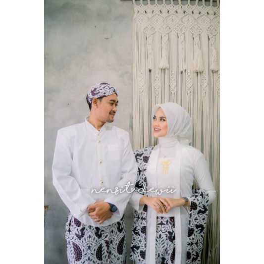 [1 Set, PPJ01B] Baju Prewed Instan / Baju Couple Adat Jawa - Jogja, Motif Sidoasih Kecil