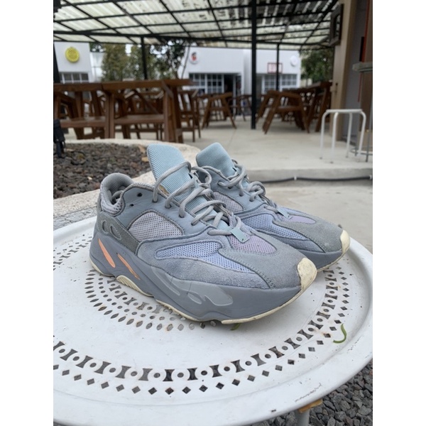 yeezy 700 inertia v1