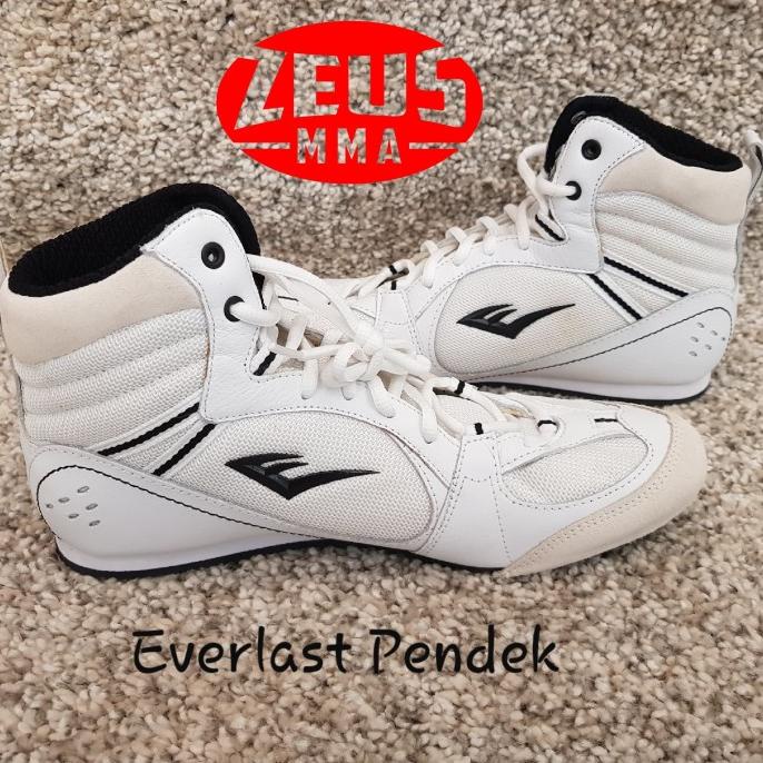 Sepatu boxing Everlast