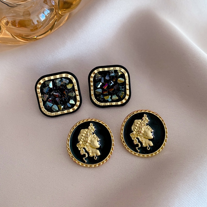 Anting Hitam Ladies Vintage Ao Dai Stud Earrings Musim Gugur Musim Dingin Anting Hijab