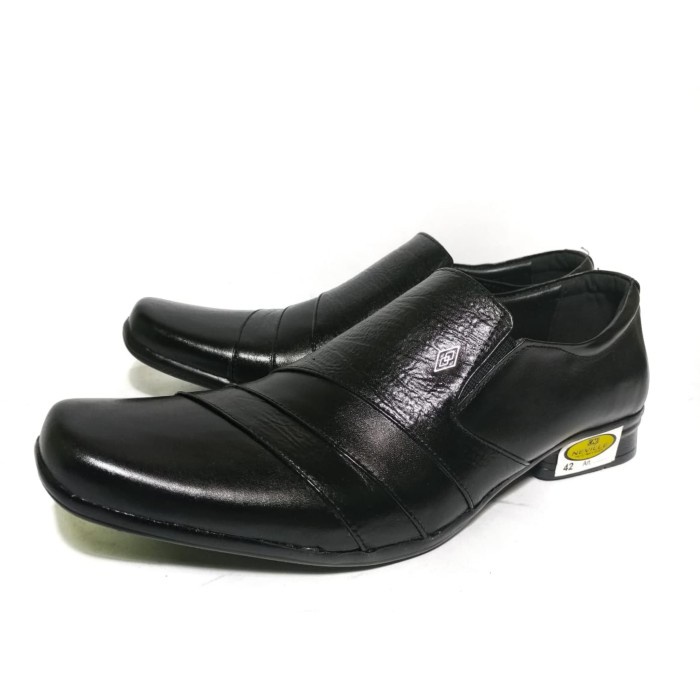 SEPATU PANTOFEL KULIT NEVILLE NV99