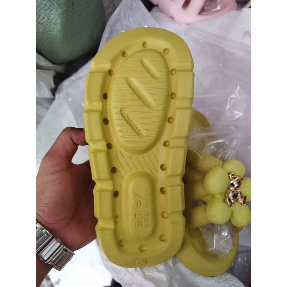 Sandal selop wanita eva rubber variasi bunga Balance 268-F1 (36-41) Sandal wanita murah korean style