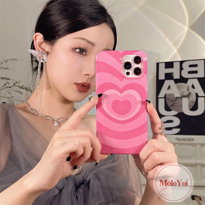 IPHONE Casing Love Heart Gradasi Merah Mawar Manis Keren Kompatibel Untuk Iphone11 13 12 14 Pro Max7 8 Plus XR 14plus X XS Max Se2020 Glossy Halus Lembut TPU Full Body Pelindung Penutup Belakang