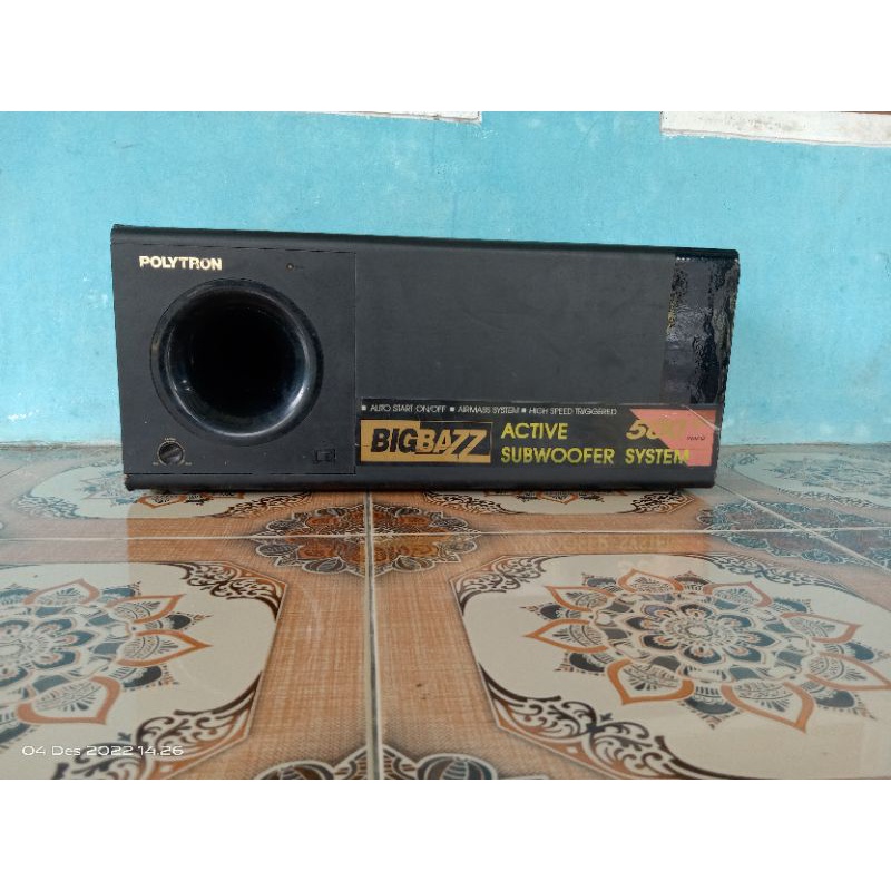 Subwoofer Polytron PSW 500 rebah