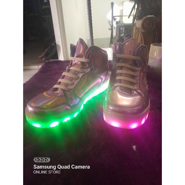 Sepatu skechers energy lights