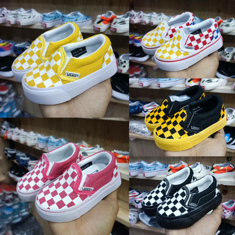 VANS SLIP ON CATUR ANAK SEPATU ANAK LAKI-LAKI &amp; PEREMPUAN