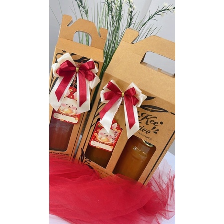 

Hampers_markisa_ukuran_500ml_2botol(Harap Memilih Jasa Kirim JNE REG Untuk Menghindari Kerusakan Product)