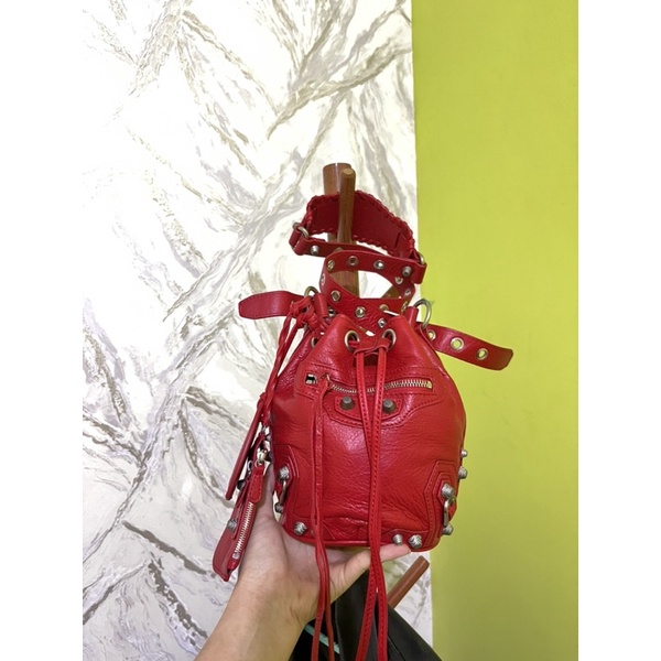 balenciaga le cagole bucket
