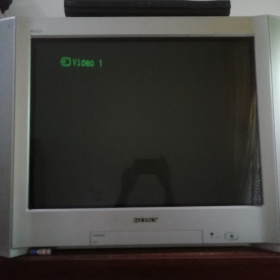 TV Tabung Sony Ukuran Layar Besar 27 inch RUSAK