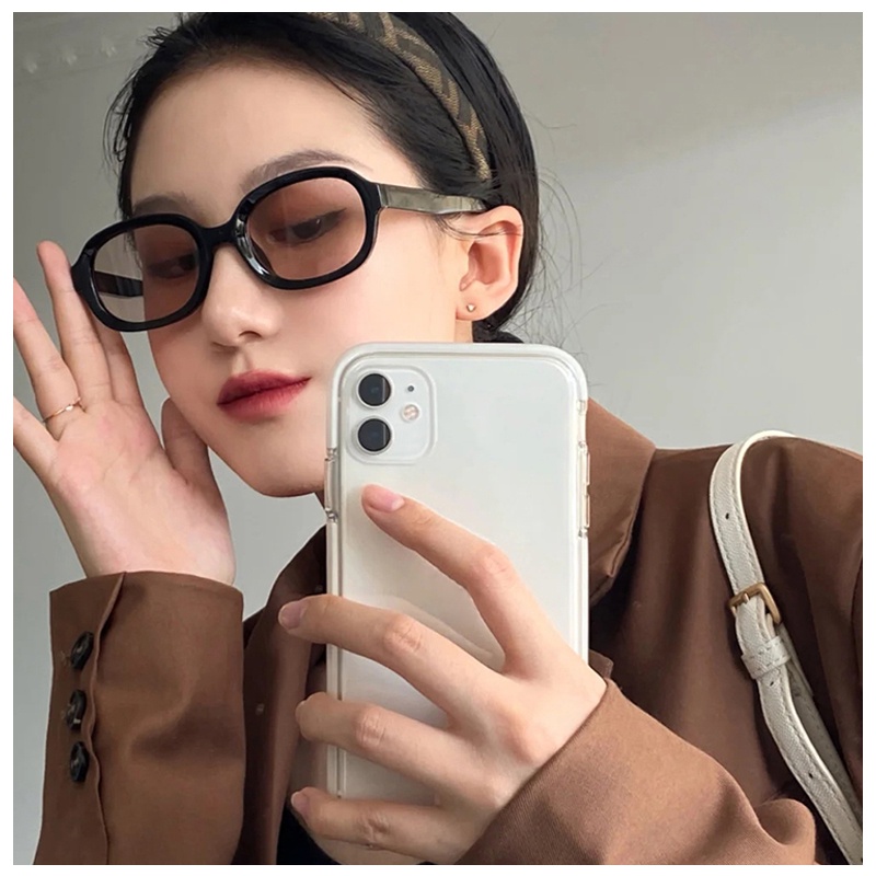【COD】Kacamata Hitam Bentuk Oval Gaya Vintage Untuk Wanita