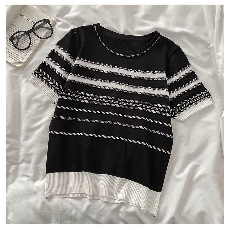 baju atasan wanita/lengan pendek stripe crop top/korean style import kekinian kaos pendek