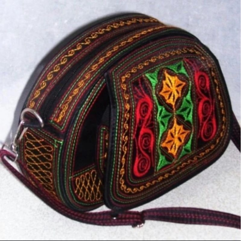 Tas Selempang Wanita Khas Aceh