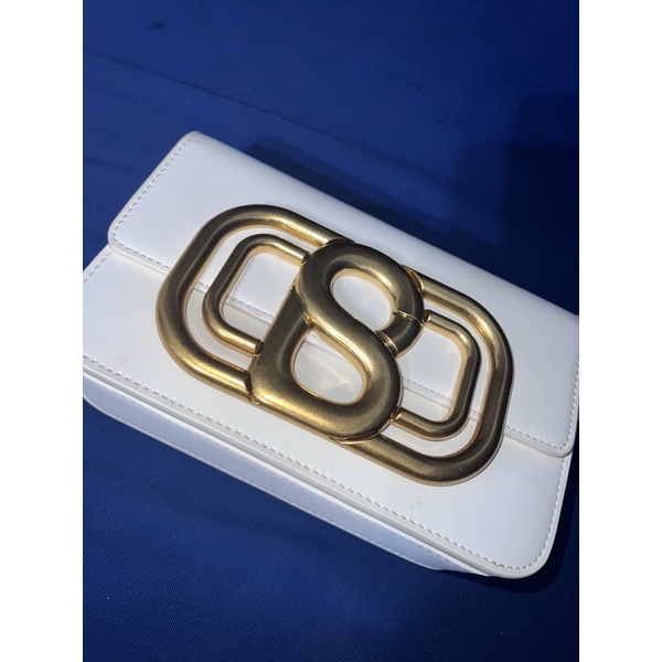 preloved briana bag buttonscraves