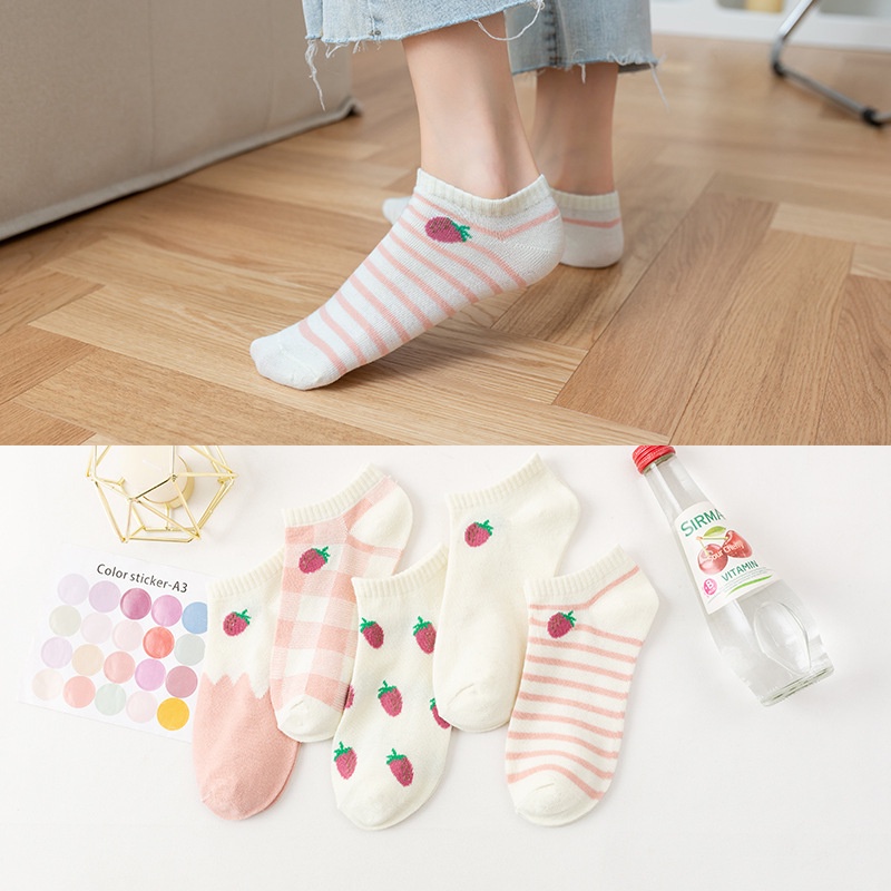 OVERFLOWS.ID  KAOS KAKI WANITA MOTIF STRAWBERRY KAOS KAKI GIRLY KARAKTER MURAH