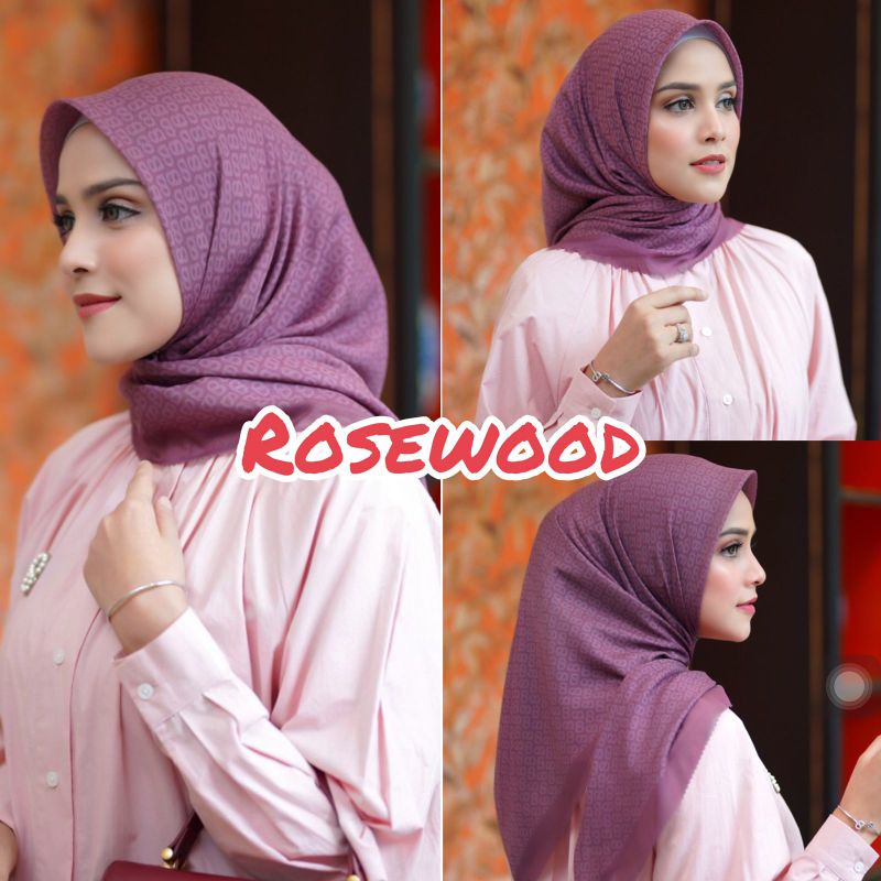 TAPIS SQUARE BUTTONSCARVES