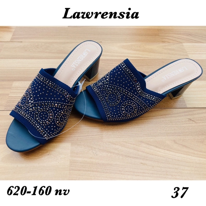 Heels lawrensia geser