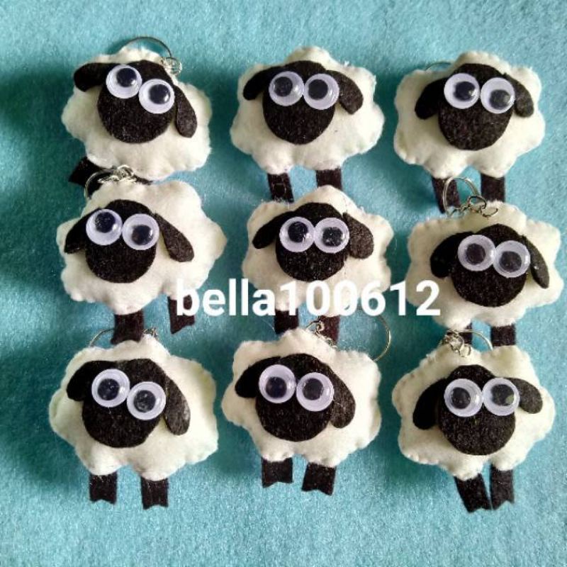 gantungan kunci Shaun the sheep