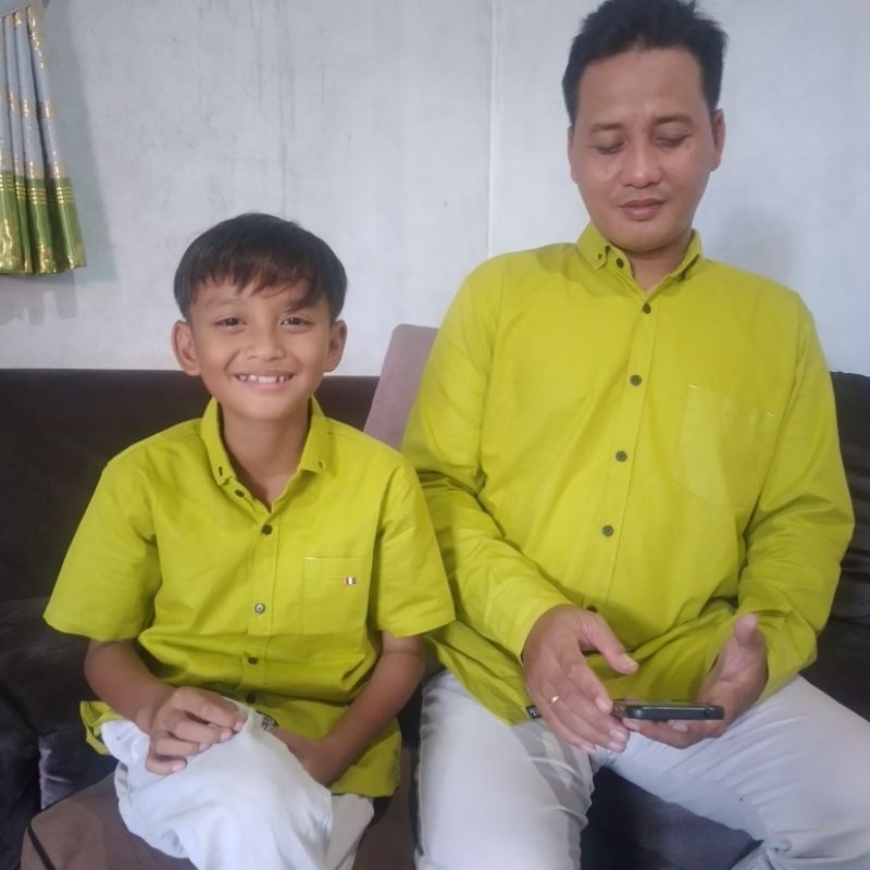 KEMEJA COUPLE AYAH &amp; ANAK WARNA HIJAU LIME KATUN SIGARET PREMIUM(HARGA SATUAN)