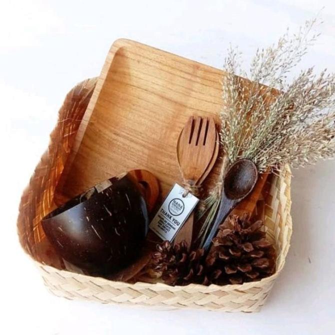 

HAMPERS PARCEL LEBARAN IDUL FITRI IMLEK NATAL KADO PERNIKAHAN ELANA EG964654RT