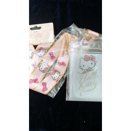 

NAME TAG HOLDER/TEMPAT ID CARD/E TOLL Hello kitty. Sanrio.