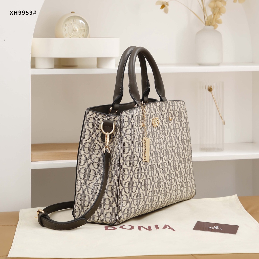 Bo New Montaigne Bag XH9959