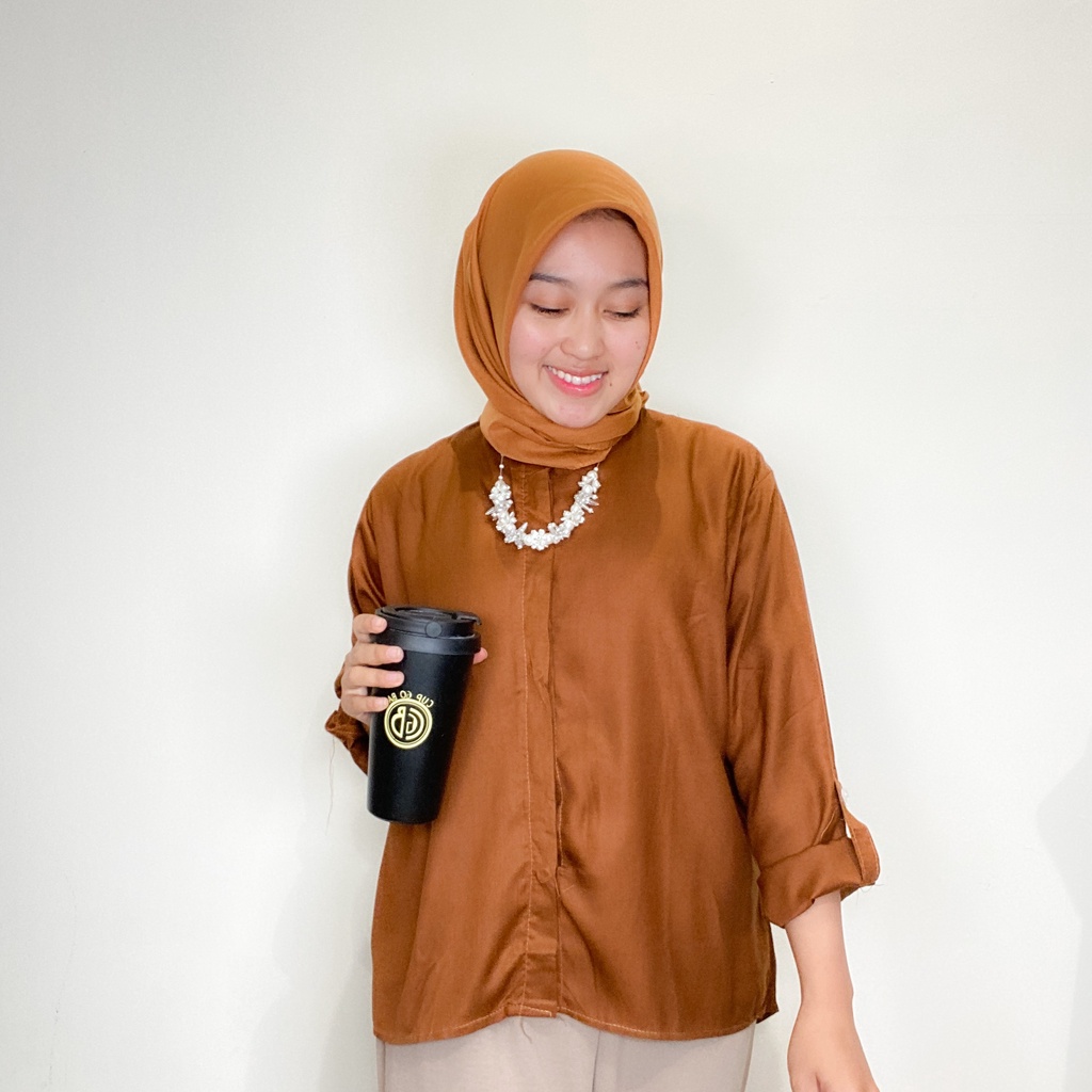 ATASAN KEMEJA WANITA BAHAN RAYON TWILL - SELLA TOP