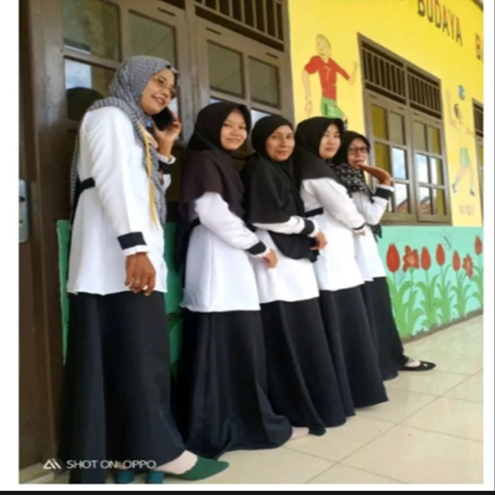 GAMIS WANITA DRESS  HITAM PUTIH TERBARU KEKINIAN / TRENN / SETELAN