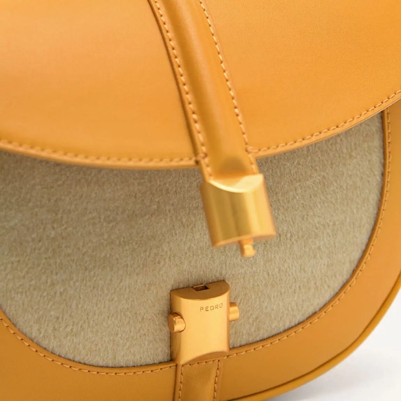 P Varvara Leather Shoulderbag