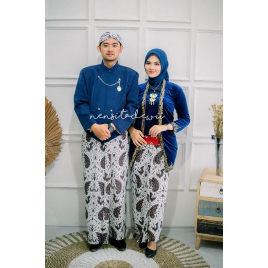 [1 Set, PNS02A] Baju Prewedding / Baju Couple Adat Jawa - Solo, Motif Sidoasih Kecil