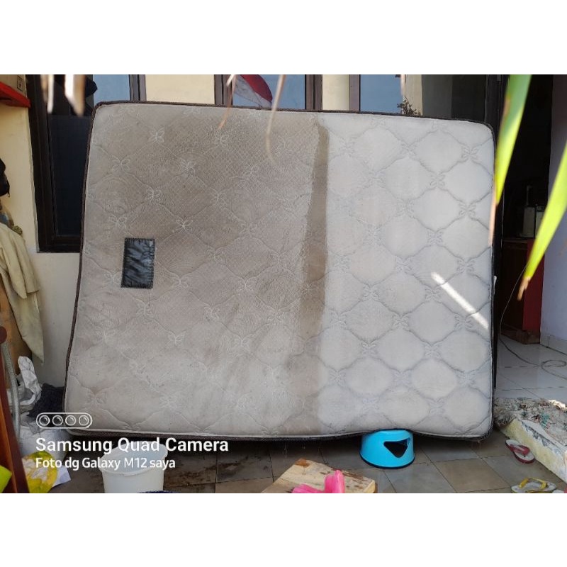 laundry kasur springbed dan cuci busa inoac Bekasi