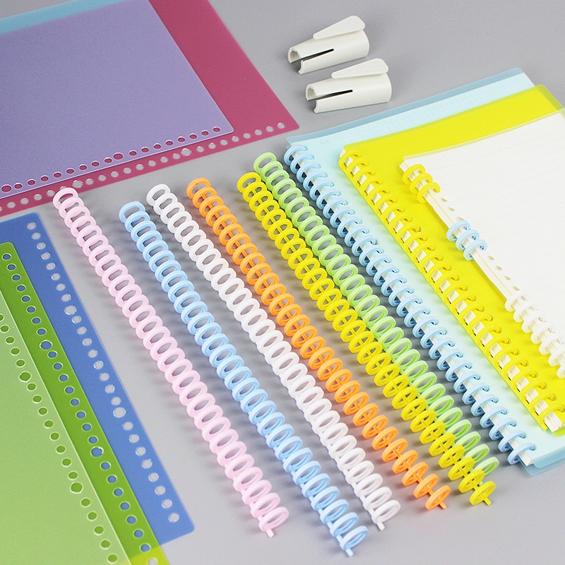 

Ring Binder Plastik Spiral 30 Lubang Untuk Loose-leaf Paper A4 B5 A5 A6 A7 lengkap banget