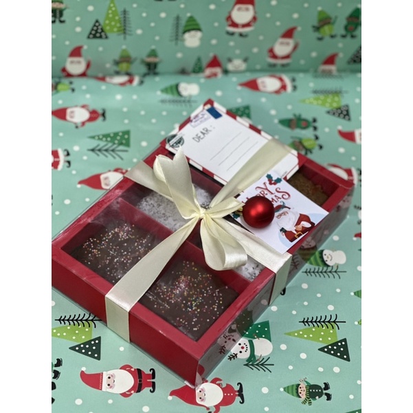 

Triple Brownie - Christmas Hampers Parcel Natal Brownies Fudgy Chocolate