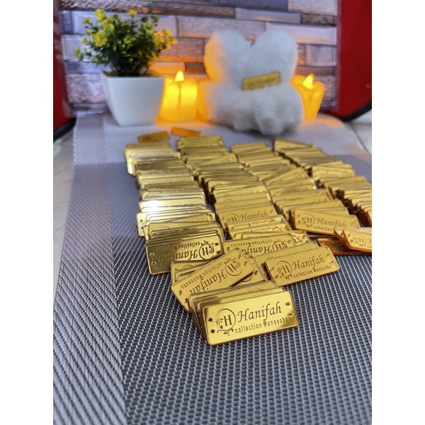 

LABEL AKRILIK TERMURAH / LABEL HIJAB / LABEL GAMIS / BRANDING PRODUK