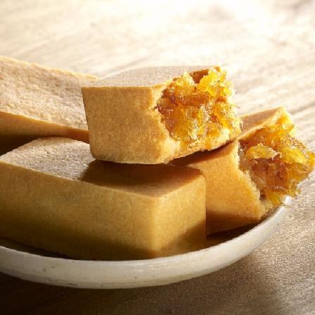 

[Code][W88P]-♥) SUNNY HILLS PINEAPPLE CAKE super keren