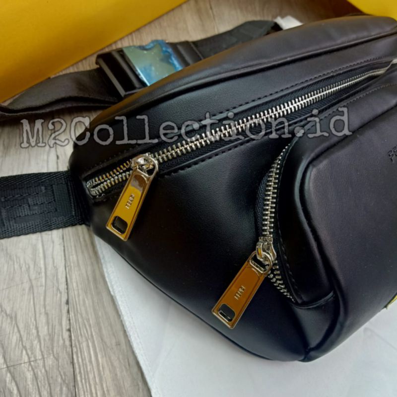 Waistbag Fendi 1 Eye Belt Bag Tas Pinggang Premium Quality