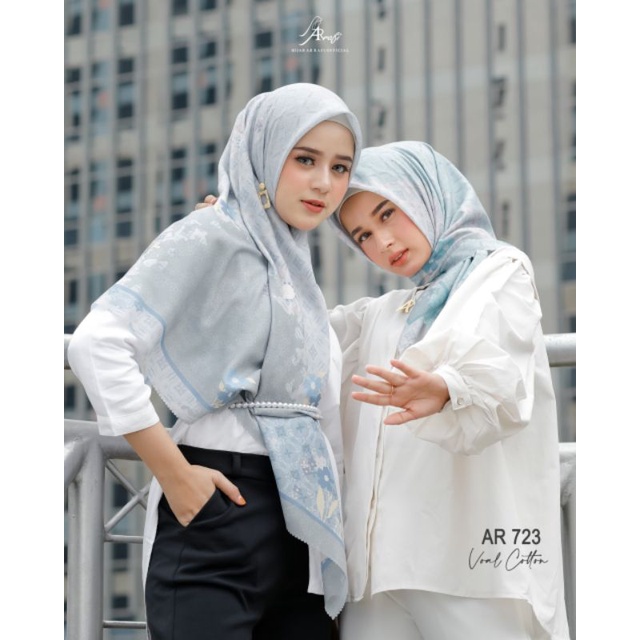 Hijab Jilbab Kerudung Segiempat Motif Arrafi AR 723 Bahan Voal Adem Nyaman Dipakai