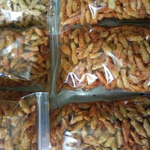 

SALE!!Kulpi 1 kg kulit lumpia goreng kulpi goreng pedas snack zaman now kulit sumpia goreng kulpi balado|KD3