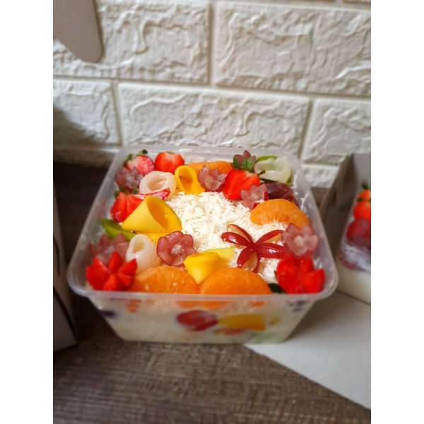 

salad hampers..