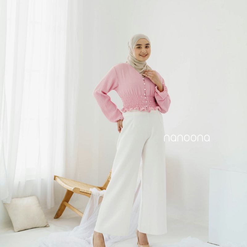 Anami Outer by Nanoona Crop Wanita Crinkle Vneck - Atasan Wanita Kekinian Crop Top - Blouse  Crop Wanita